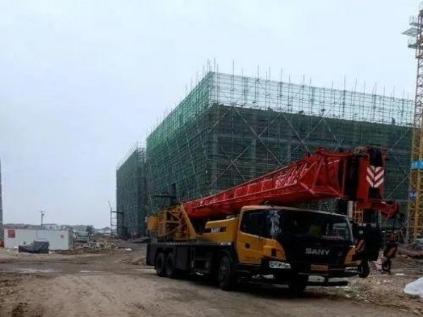 荷塘区吊车出租公司电话_-吊车出租影响价格有哪些方面